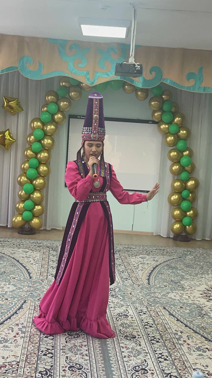 "Вокал" номинациясы бойынша Алматы қаласы Мектепке дейінгі білім беру педагогтерінің "ШЕКСІЗ ТАЛАНТ" V қалалық шығармашылық фестивалі